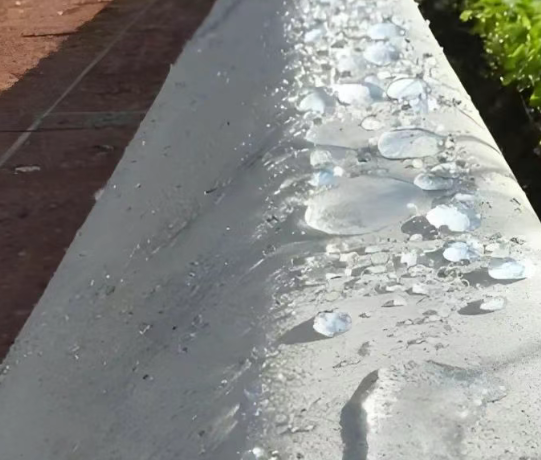 黔南硅烷浸渍涂料在混凝土保护中的应用